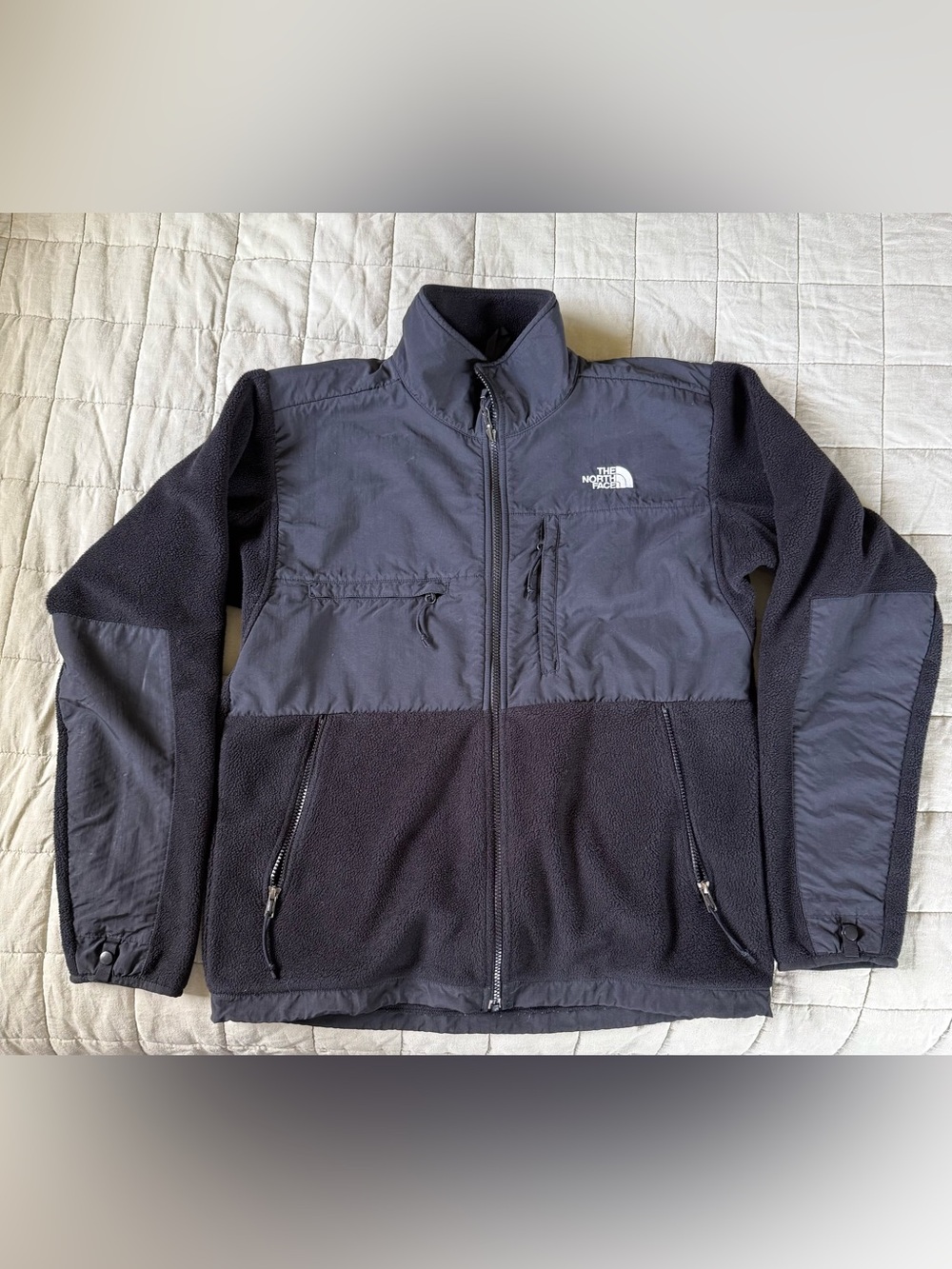 The North Face Polartec Men’s Black Full-Zip Fleece Jacket